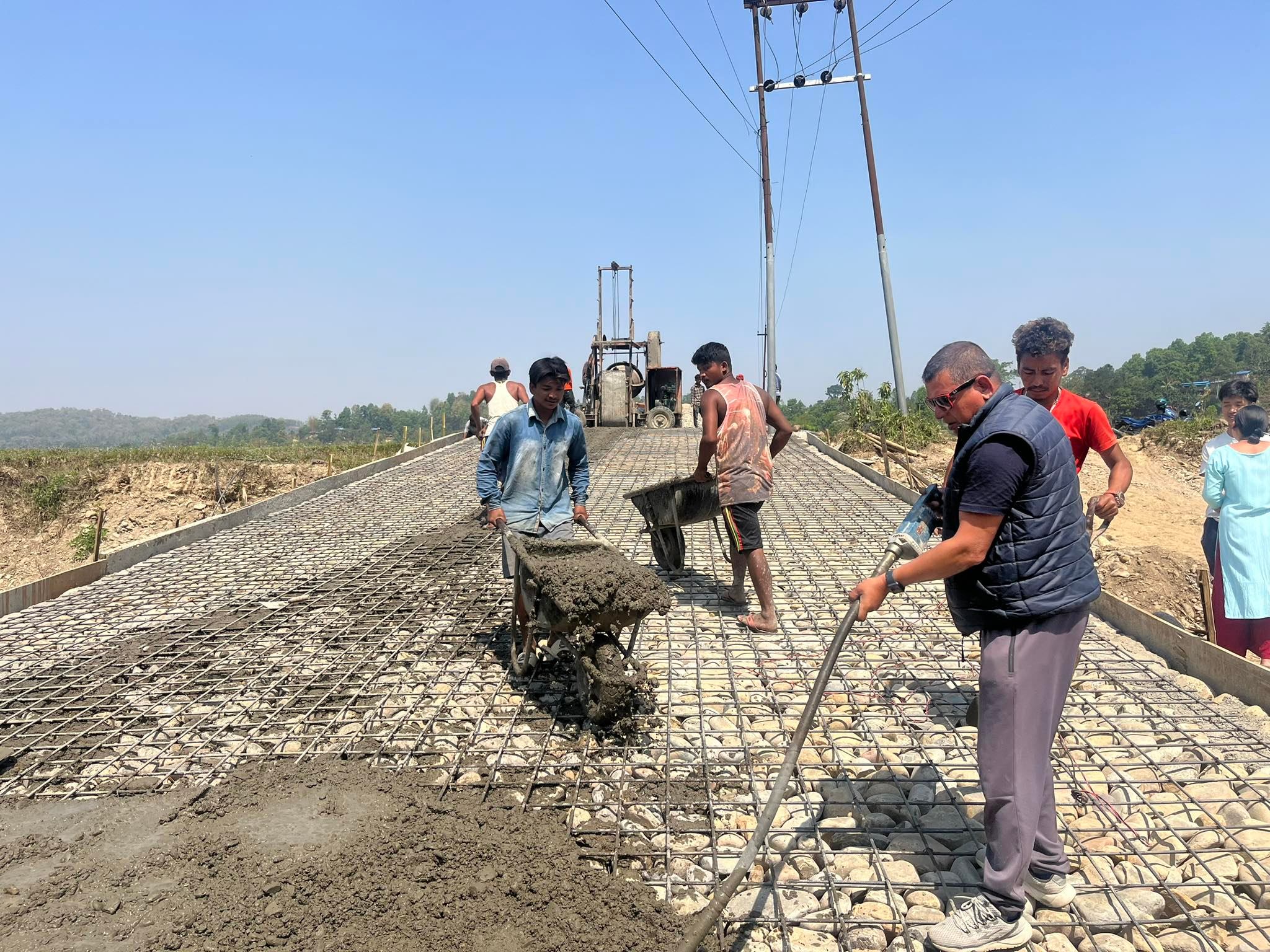 फाँट कोलगैरा देउराली सडक निर्माण कार्य अन्तिम चरणमा