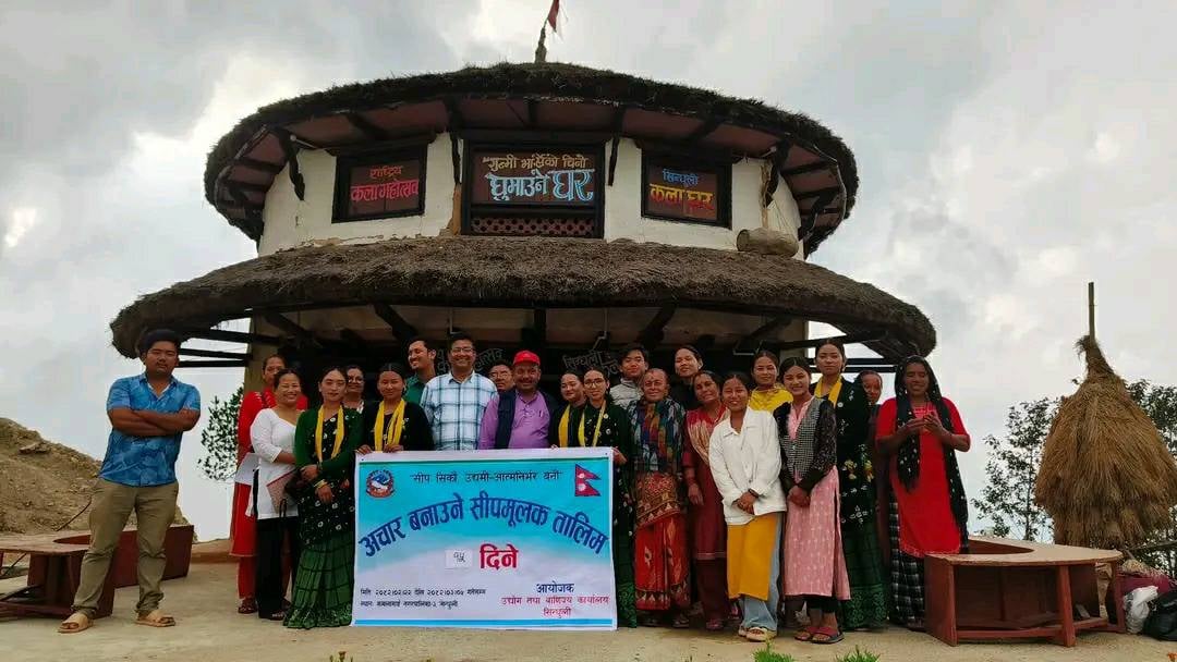 चपौलीमा अचार बनाउने १५ दिने तालिम सुरू