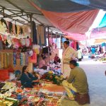 हिन्दुहरुका लागि श्रावण महिना विशेष : हरिया, पहेँला चुरा र मेहेन्दीको बजार