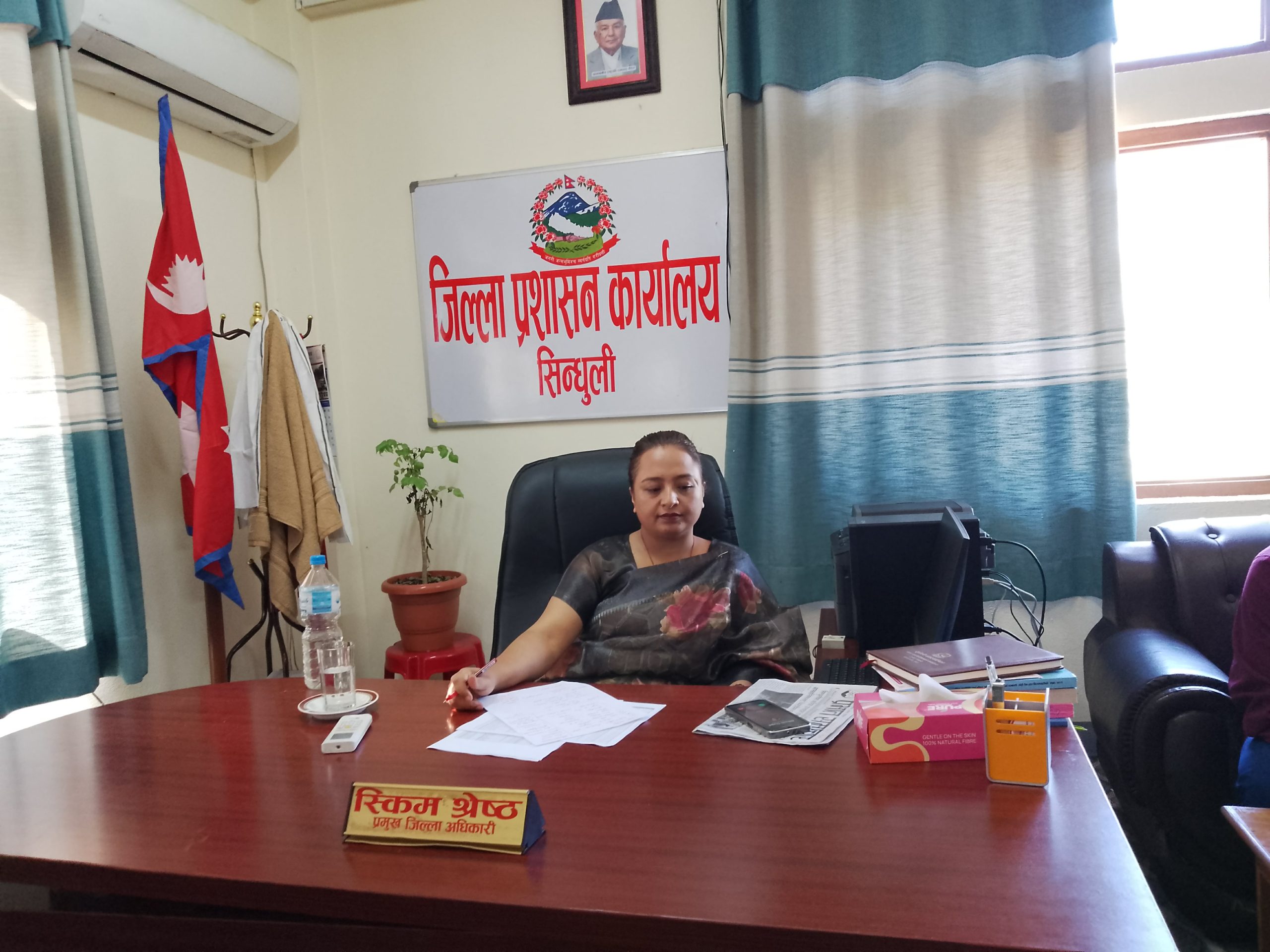 गलत सूचना संप्रेसन नगरिदिन पत्रकारहरुलाई प्रमुख जिल्ला अधिकारी श्रेष्ठको आग्रह