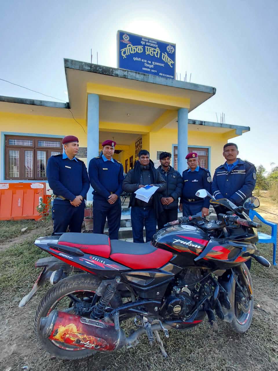 हराएको मोटरसाइकल एक महिनापछि दुधौलीमा फेला