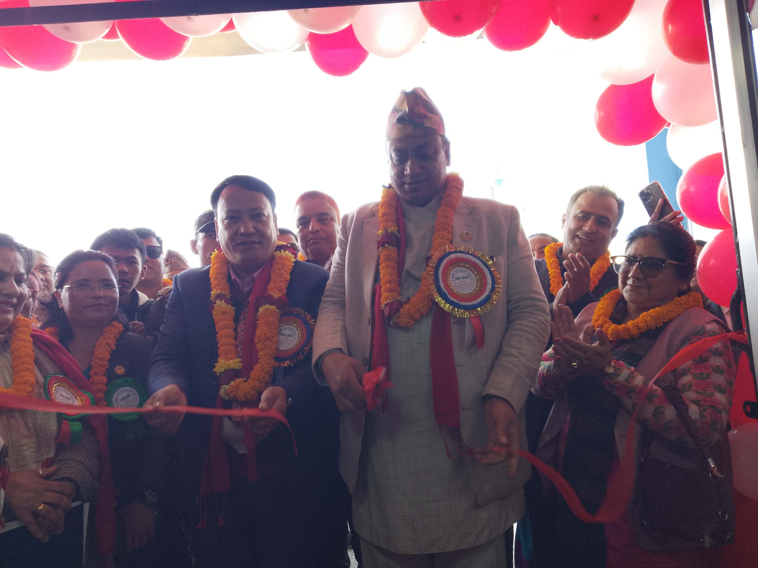 जिल्ला अस्पतालको नव निर्मित भवन उद्घाटन