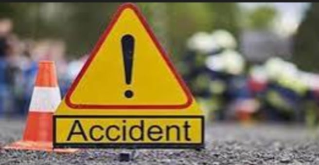 कारले मोटरसाइकलाई ठक्कर दिँदा एक जना घाइते