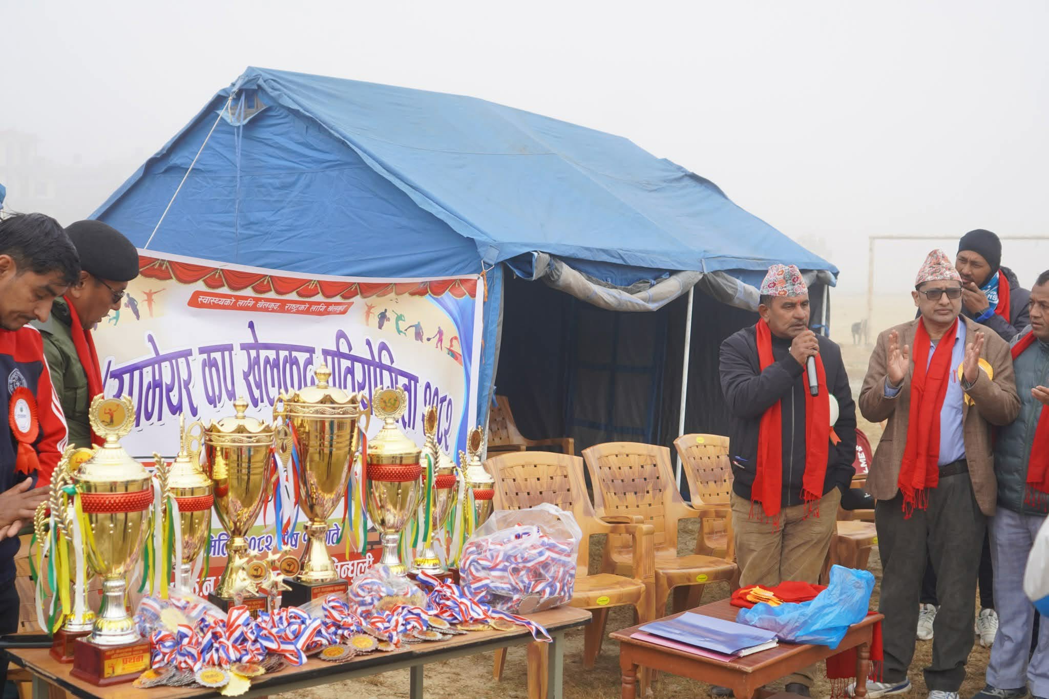 कमलामाईमा मेयर तथा उपमेयर कप खेलकुद प्रतियोगिता सुरु, पोखरेलले गरे उद्घाटन