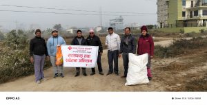 नेपाल रेडक्रस सोसाइटी सिद्धबाबा उपशाखाले गर्याे मन्दिर परिसर सरसफाइ