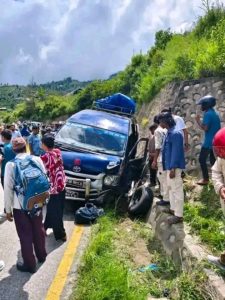 सिन्धुलीमा हाइस दुर्घटना, चार जना घाइते