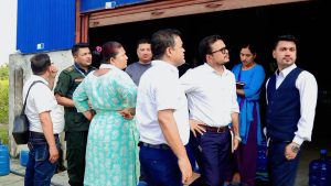 मरिणमा बजार अनुगमन : ३३ पसलबाट ४२ हजारभन्दा बढीका म्याद गुज्रिएका सामान नष्ट